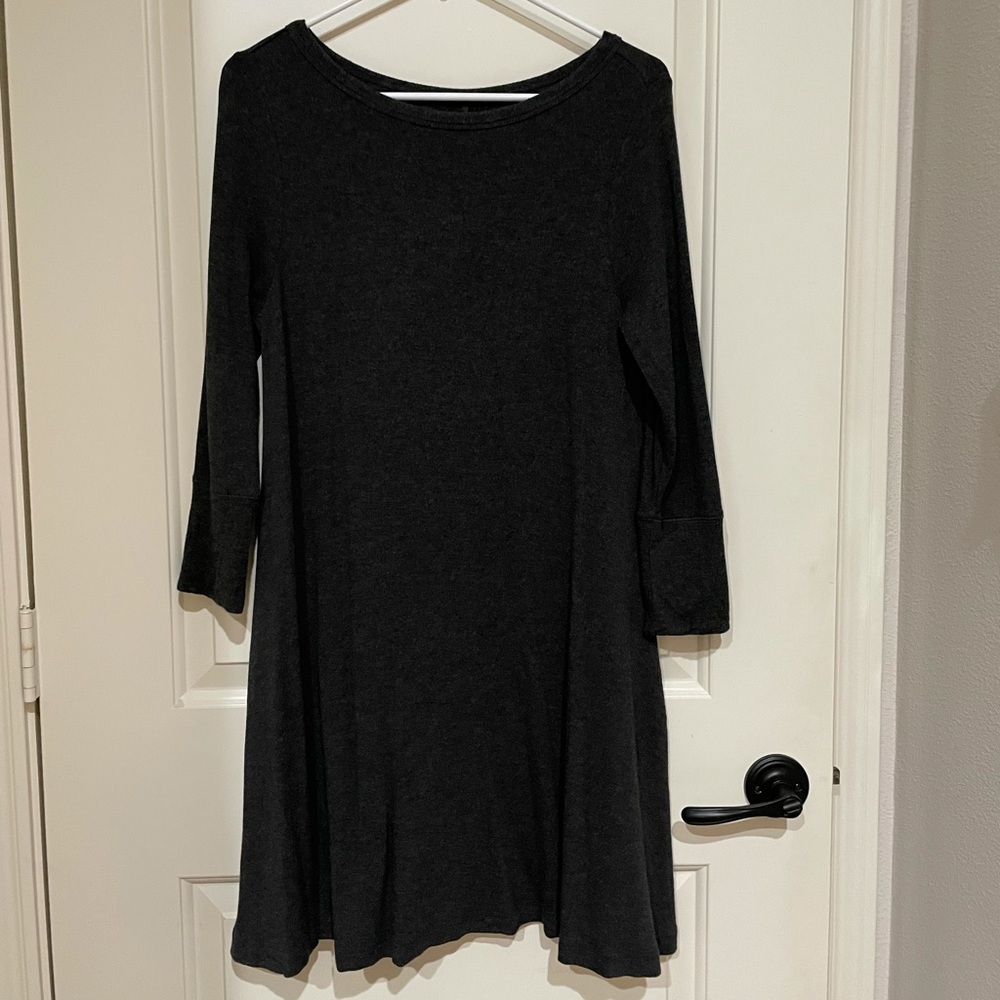 Lou & Grey dark gray dress